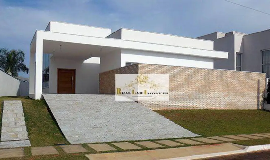 Foto 1 de Casa de Condomínio com 3 quartos à venda, 640m2 em Aracoiaba Da Serra - SP