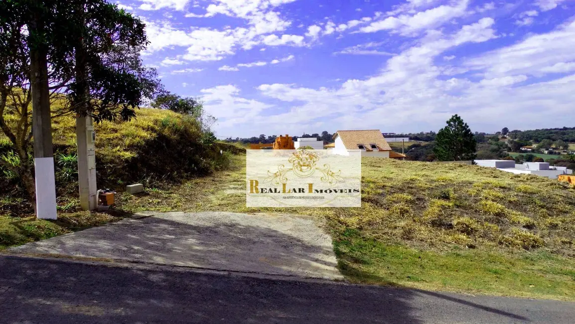 Foto 1 de Terreno / Lote à venda, 800m2 em Aracoiaba Da Serra - SP