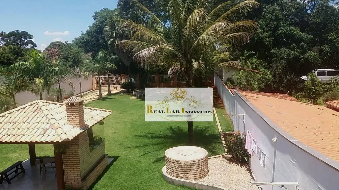 Foto 3 de Chácara com 4 quartos à venda, 1100m2 em Aracoiaba Da Serra - SP