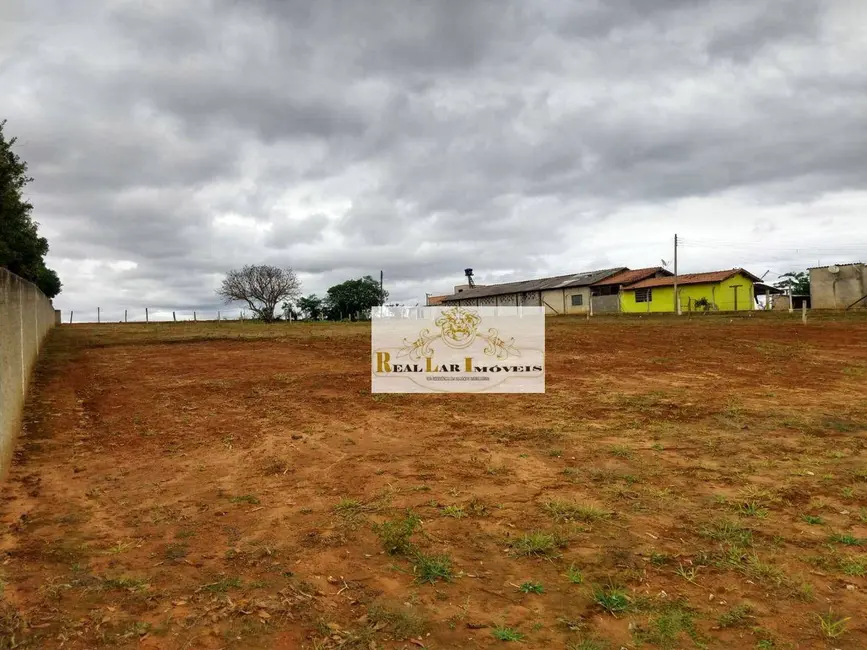 Foto 3 de Terreno / Lote à venda, 3000m2 em Aracoiaba Da Serra - SP
