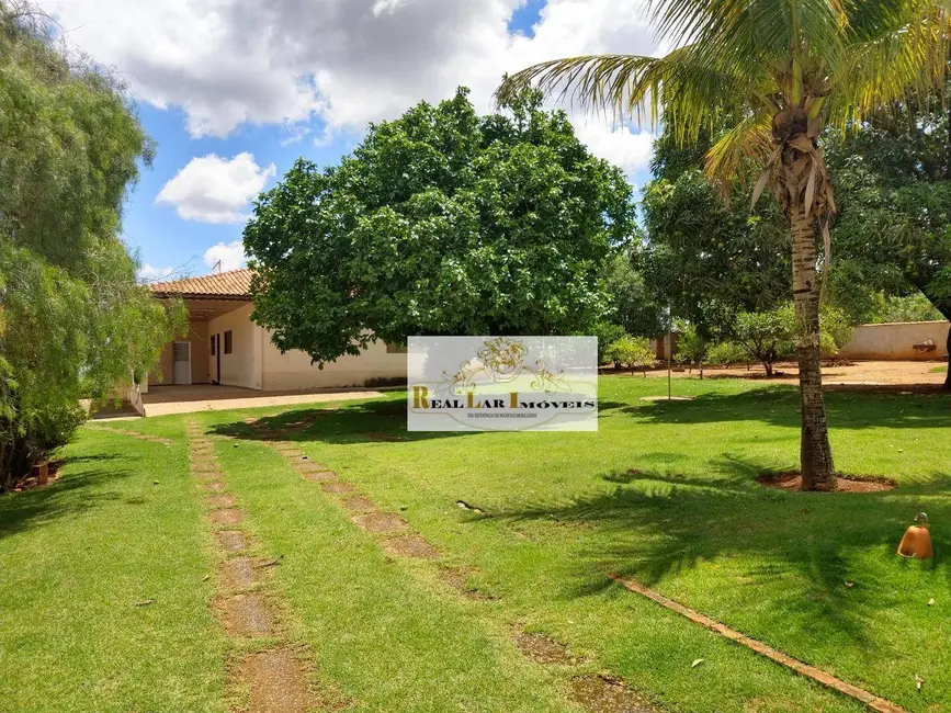 Foto 3 de Chácara com 5 quartos à venda, 2400m2 em Aracoiaba Da Serra - SP