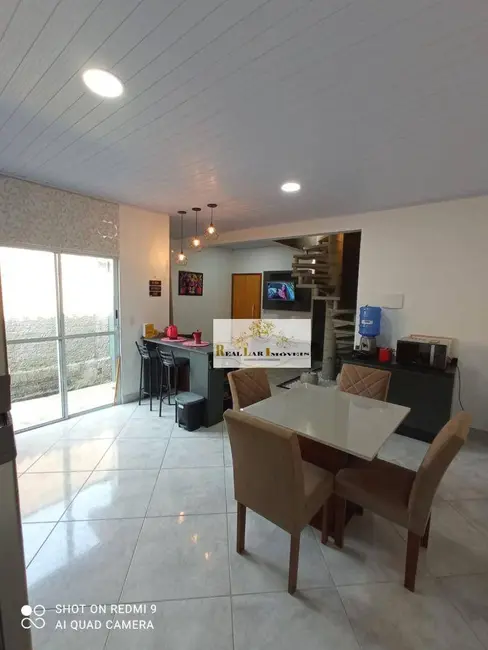 Sobrado com 3 quartos à venda, 145m2 em Sarapui - SP - imagem 8 Foto 8 de Sobrado com 3 quartos à venda, 145m2 em Sarapui - SP