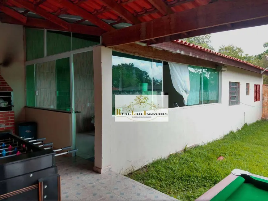 Chácara com 4 quartos à venda, 1000m2 em Sarapui - SP - imagem 9 Foto 9 de Chácara com 4 quartos à venda, 1000m2 em Sarapui - SP