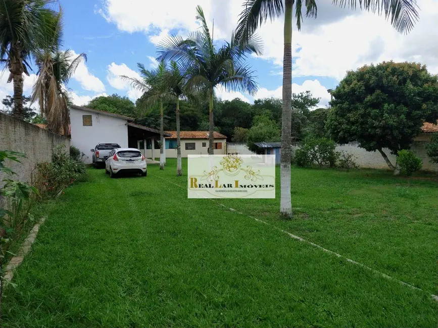 Chácara com 4 quartos à venda, 1000m2 em Sarapui - SP - imagem 6 Foto 6 de Chácara com 4 quartos à venda, 1000m2 em Sarapui - SP
