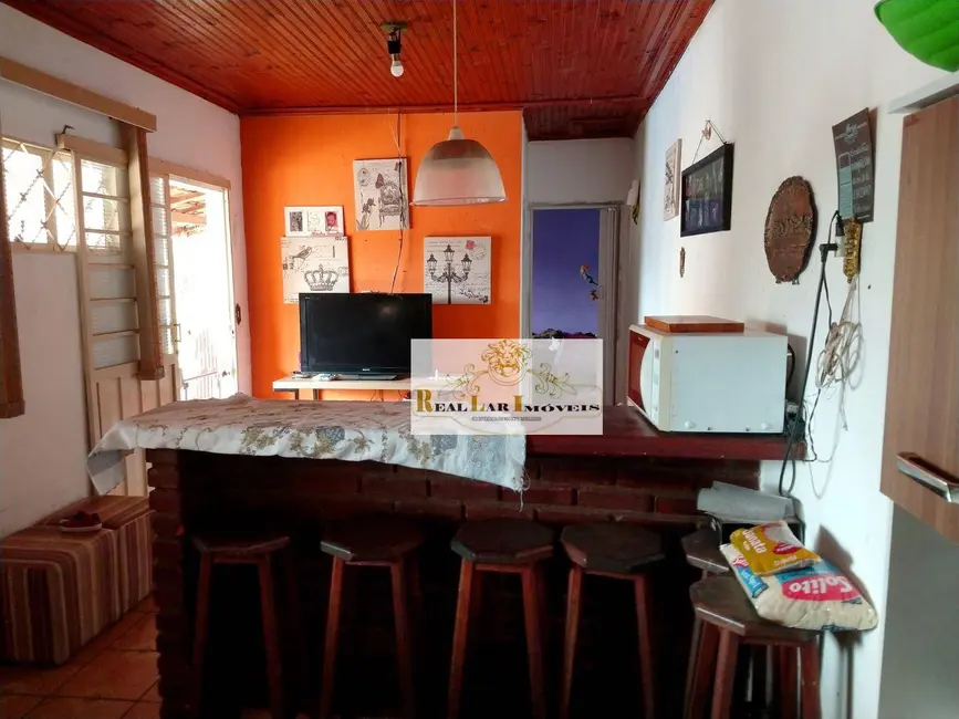 Chácara com 5 quartos à venda, 560m2 em Sarapui - SP - imagem 8 Foto 8 de Chácara com 5 quartos à venda, 560m2 em Sarapui - SP