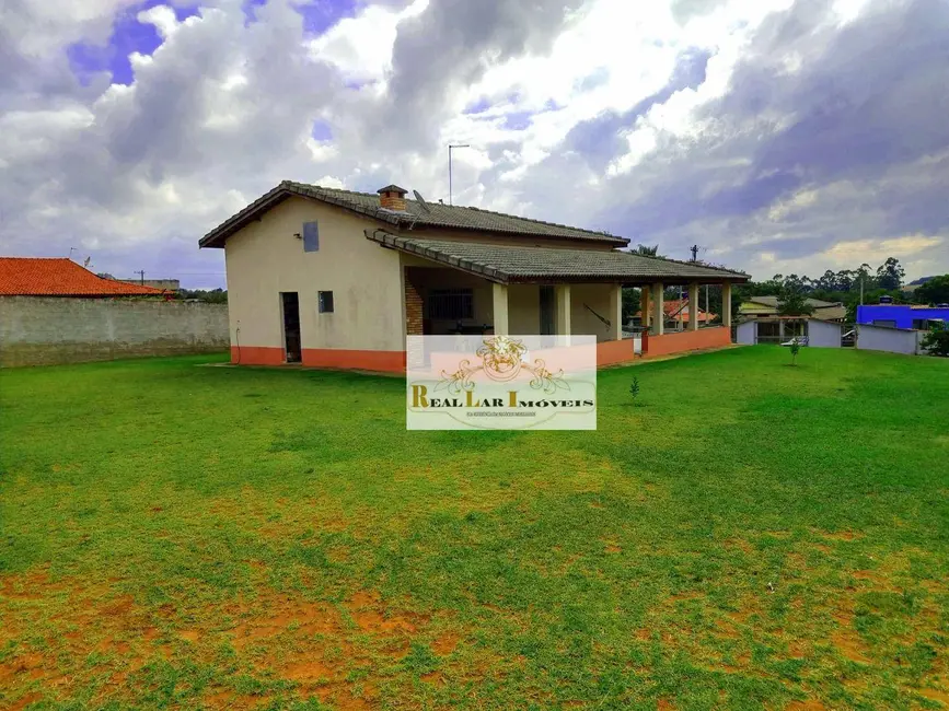 Foto 2 de Chácara com 2 quartos à venda, 3000m2 em Aracoiaba Da Serra - SP