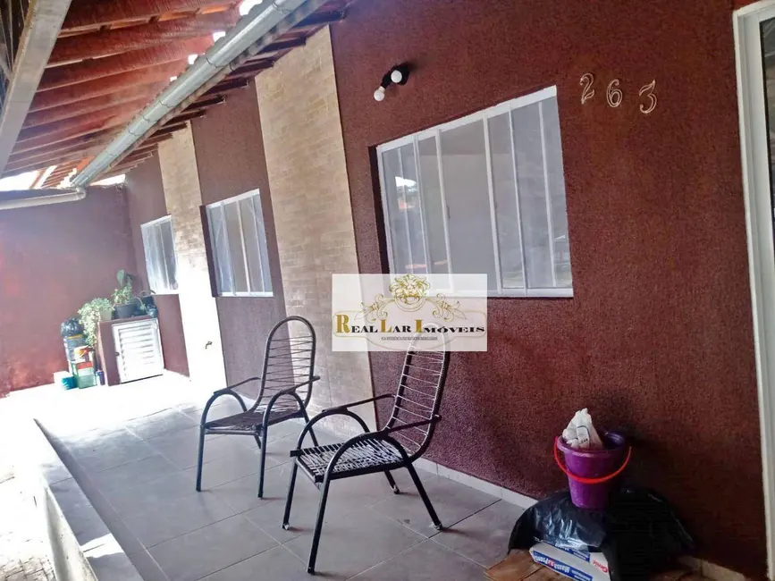 Casa de Condomínio com 3 quartos à venda, 250m2 em Aracoiaba Da Serra - SP - imagem 3 Foto 3 de Casa de Condomínio com 3 quartos à venda, 250m2 em Aracoiaba Da Serra - SP