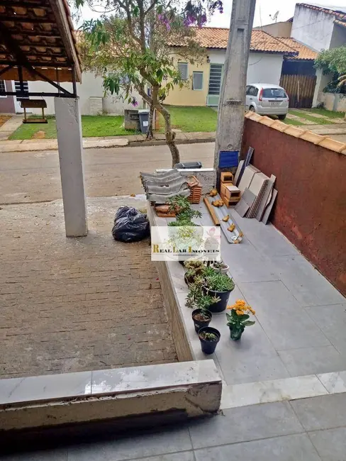 Casa de Condomínio com 3 quartos à venda, 250m2 em Aracoiaba Da Serra - SP - imagem 4 Foto 4 de Casa de Condomínio com 3 quartos à venda, 250m2 em Aracoiaba Da Serra - SP