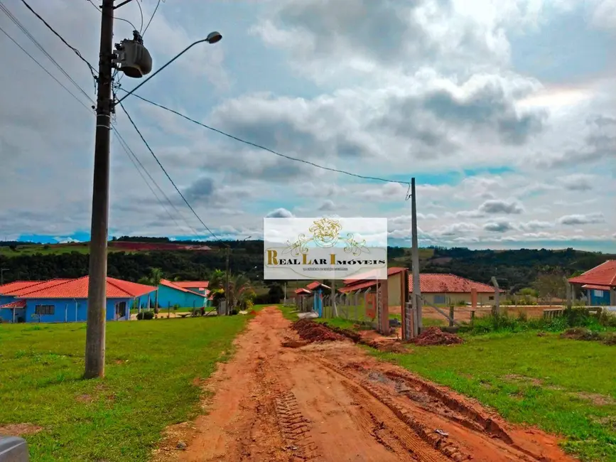 Terreno / Lote à venda, 1000m2 em Sarapui - SP - imagem 8 Foto 8 de Terreno / Lote à venda, 1000m2 em Sarapui - SP