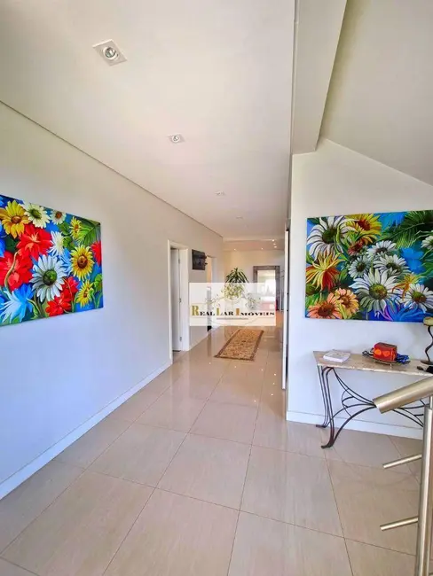 Casa de Condomínio com 3 quartos à venda, 1600m2 em Aracoiaba Da Serra - SP - imagem 4 Foto 4 de Casa de Condomínio com 3 quartos à venda, 1600m2 em Aracoiaba Da Serra - SP