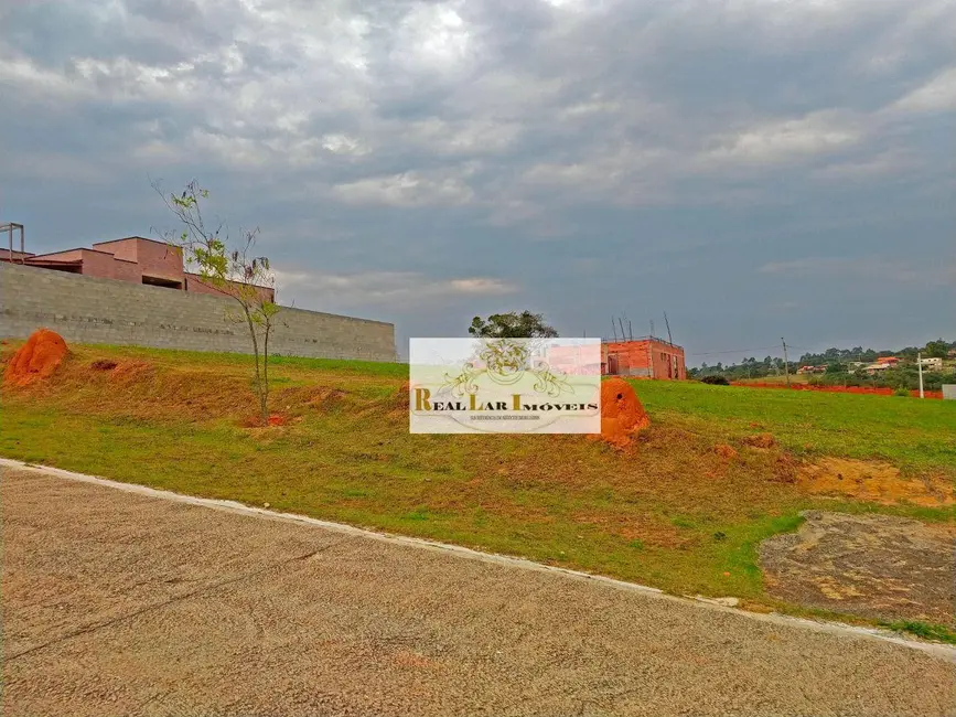 Foto 2 de Terreno / Lote à venda, 800m2 em Aracoiaba Da Serra - SP