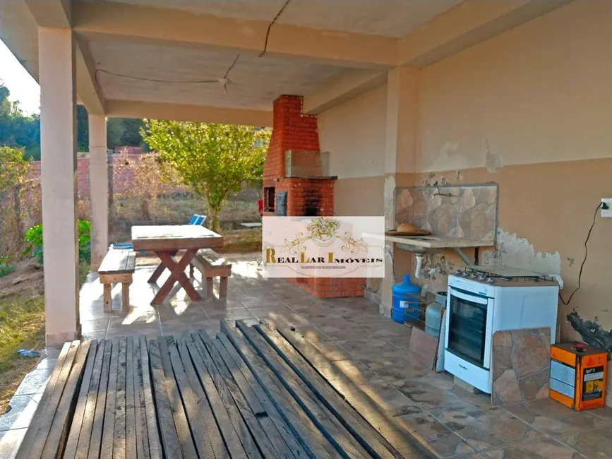 Chácara com 2 quartos à venda, 800m2 em Aracoiaba Da Serra - SP - imagem 5 Foto 5 de Chácara com 2 quartos à venda, 800m2 em Aracoiaba Da Serra - SP