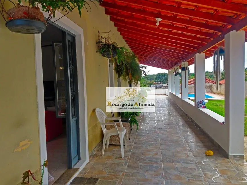 Chácara com 4 quartos à venda, 1000m2 em Sarapui - SP - imagem 6 Foto 6 de Chácara com 4 quartos à venda, 1000m2 em Sarapui - SP