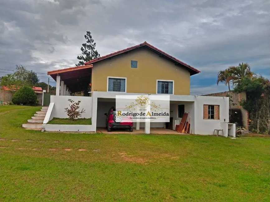 Chácara com 4 quartos à venda, 1000m2 em Sarapui - SP - imagem 8 Foto 8 de Chácara com 4 quartos à venda, 1000m2 em Sarapui - SP