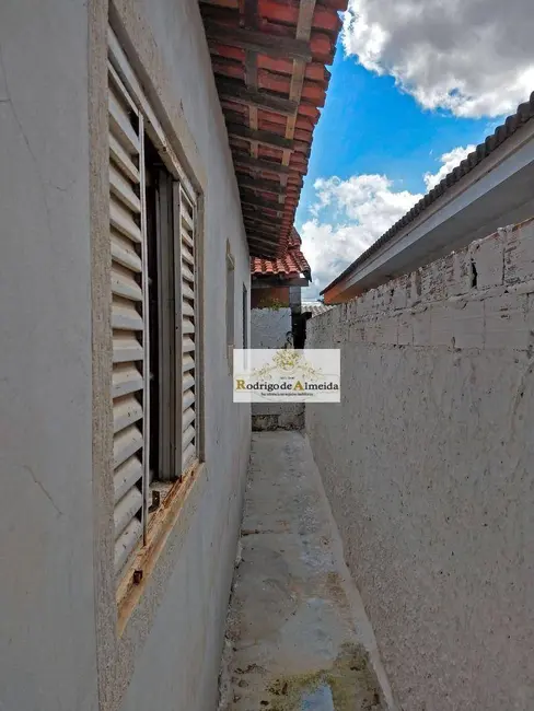 Casa com 2 quartos à venda, 144m2 em Centro, Sarapui - SP - imagem 9 Foto 9 de Casa com 2 quartos à venda, 144m2 em Centro, Sarapui - SP