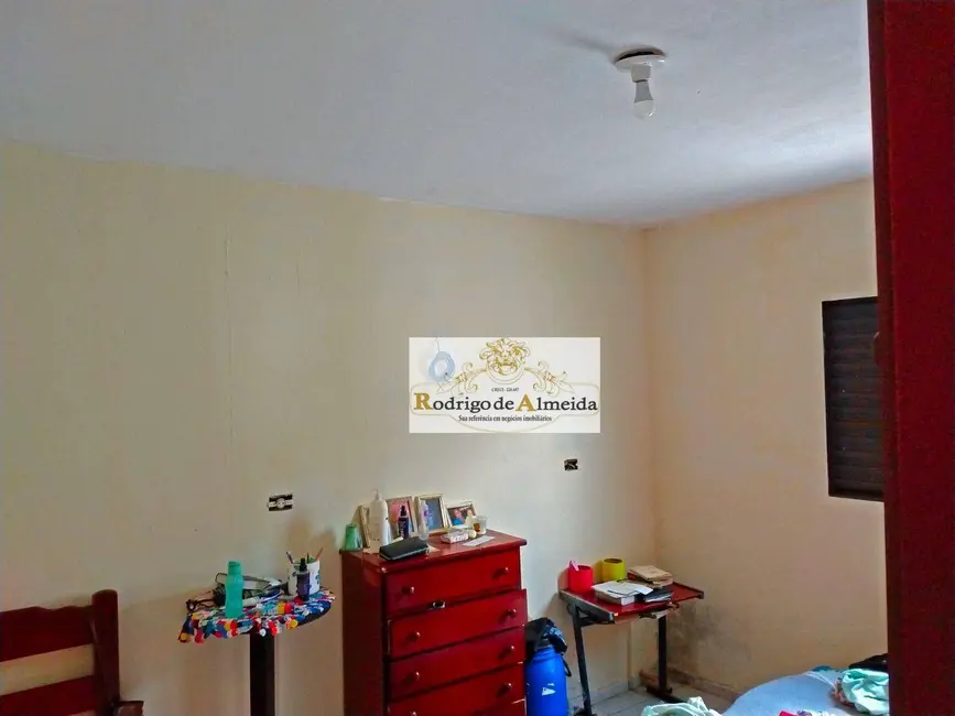 Casa com 2 quartos à venda, 144m2 em Centro, Sarapui - SP - imagem 8 Foto 8 de Casa com 2 quartos à venda, 144m2 em Centro, Sarapui - SP