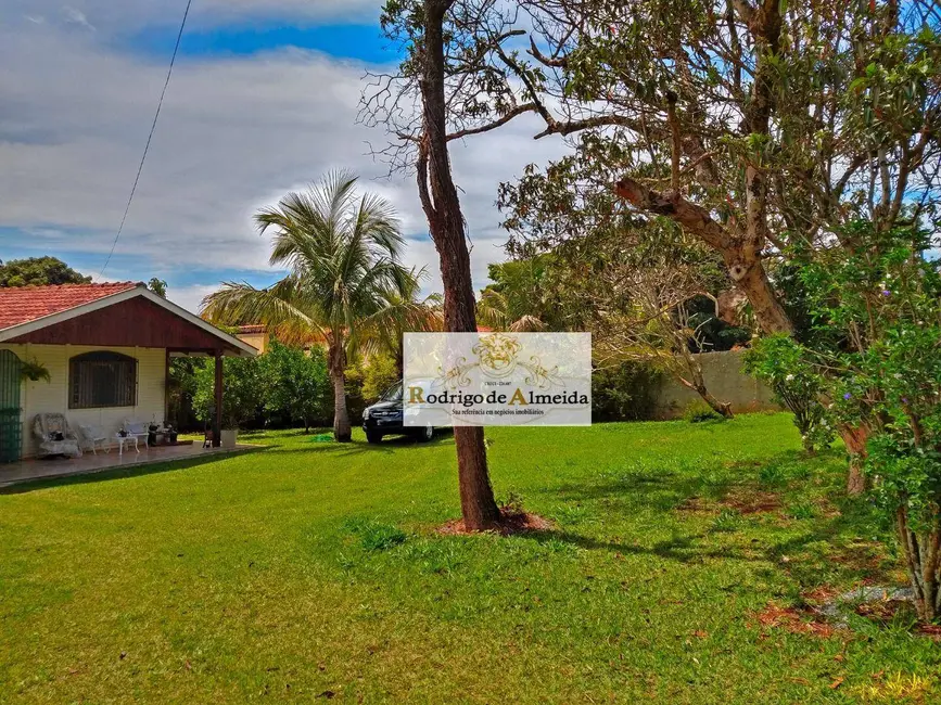 Foto 2 de Chácara com 3 quartos à venda, 1000m2 em Aracoiaba Da Serra - SP