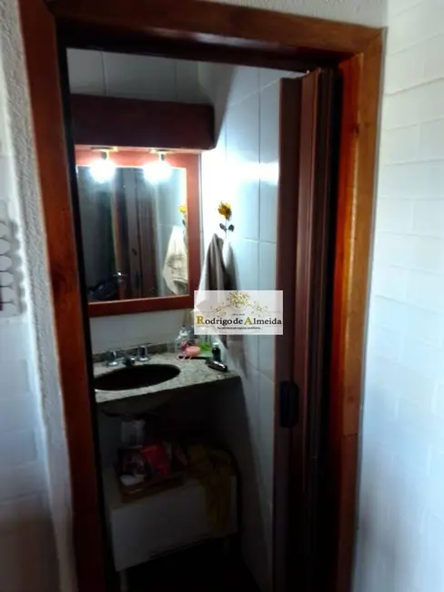 Chácara com 3 quartos à venda, 1000m2 em Sarapui - SP - imagem 7 Foto 7 de Chácara com 3 quartos à venda, 1000m2 em Sarapui - SP