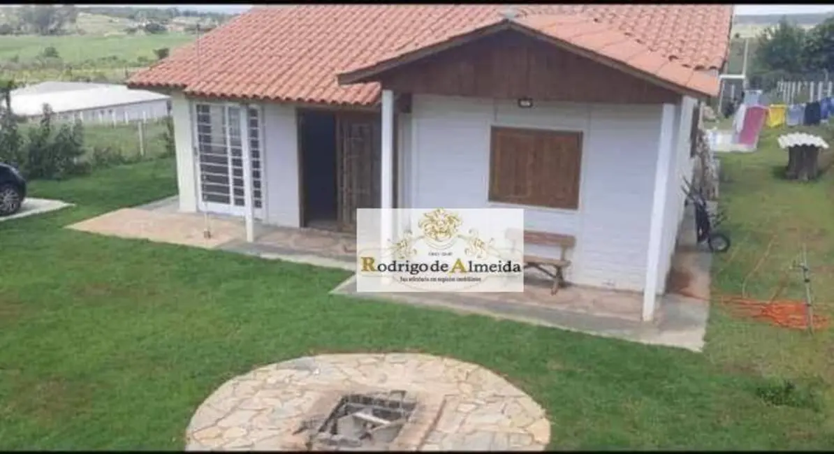Foto 2 de Chácara com 3 quartos à venda, 1000m2 em Sarapui - SP