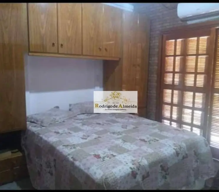 Chácara com 3 quartos à venda, 1000m2 em Sarapui - SP - imagem 8 Foto 8 de Chácara com 3 quartos à venda, 1000m2 em Sarapui - SP