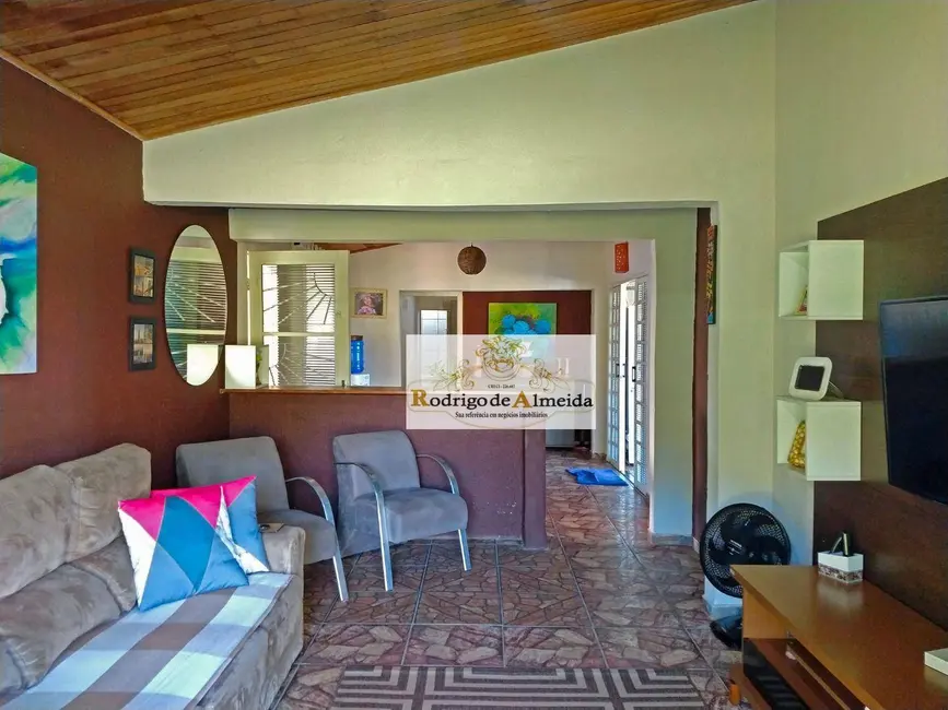 Chácara com 4 quartos à venda, 3100m2 em Centro, Capela Do Alto - SP - imagem 4 Foto 4 de Chácara com 4 quartos à venda, 3100m2 em Centro, Capela Do Alto - SP