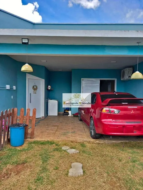 Foto 3 de Chácara com 2 quartos à venda, 300m2 em Aracoiaba Da Serra - SP