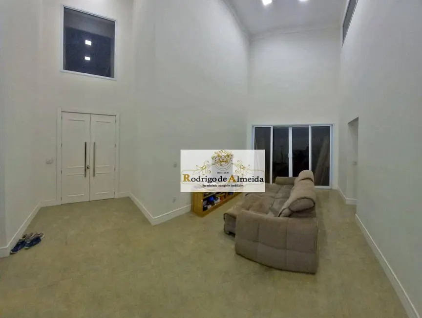 Foto 4 de Casa de Condomínio com 3 quartos à venda, 933m2 em Aracoiaba Da Serra - SP