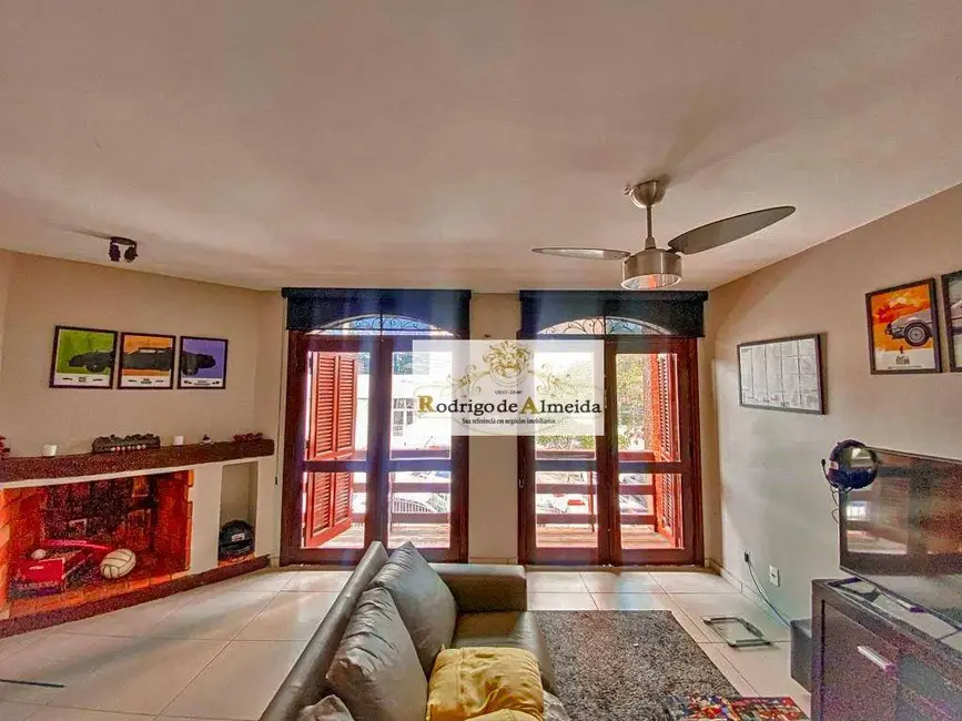 Casa com 3 quartos à venda, 300m2 em Jardim Emília, Sorocaba - SP - imagem 3 Foto 3 de Casa com 3 quartos à venda, 300m2 em Jardim Emília, Sorocaba - SP