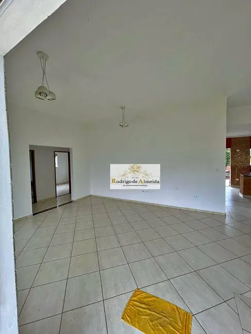 Foto 3 de Casa de Condomínio com 3 quartos à venda, 860m2 em Aracoiaba Da Serra - SP