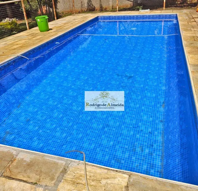 Chácara com 2 quartos à venda, 1300m2 em Aracoiaba Da Serra - SP - imagem 3 Foto 3 de Chácara com 2 quartos à venda, 1300m2 em Aracoiaba Da Serra - SP