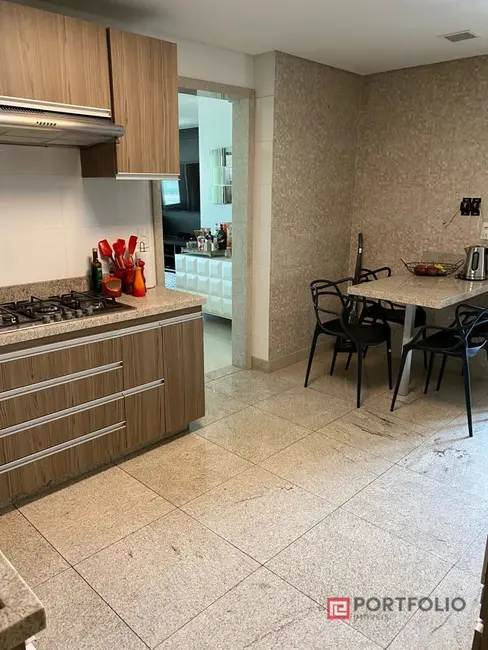 Foto 9 de Apartamento com 3 quartos à venda, 140m2 em Jardim Goiás, Goiania - GO