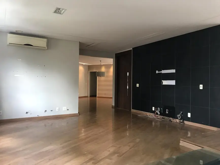Foto 1 de Apartamento com 3 quartos à venda, 230m2 em Setor Oeste, Goiania - GO
