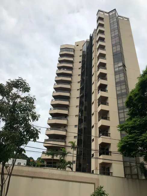 Apartamento com 3 quartos à venda, 230m2 em Setor Oeste, Goiania - GO - imagem 3 Foto 3 de Apartamento com 3 quartos à venda, 230m2 em Setor Oeste, Goiania - GO