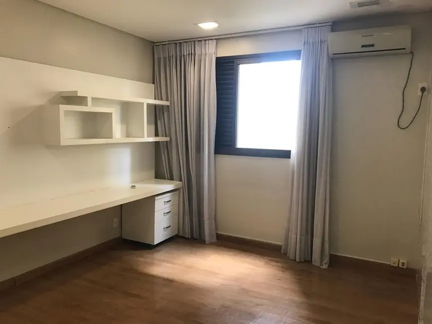 Apartamento com 3 quartos à venda, 230m2 em Setor Oeste, Goiania - GO - imagem 9 Foto 9 de Apartamento com 3 quartos à venda, 230m2 em Setor Oeste, Goiania - GO