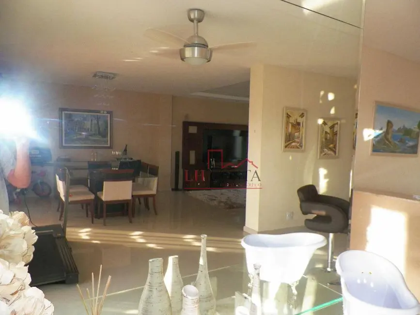 Foto 9 de Casa de Condomínio com 3 quartos à venda, 450m2 em Sapê, Niteroi - RJ