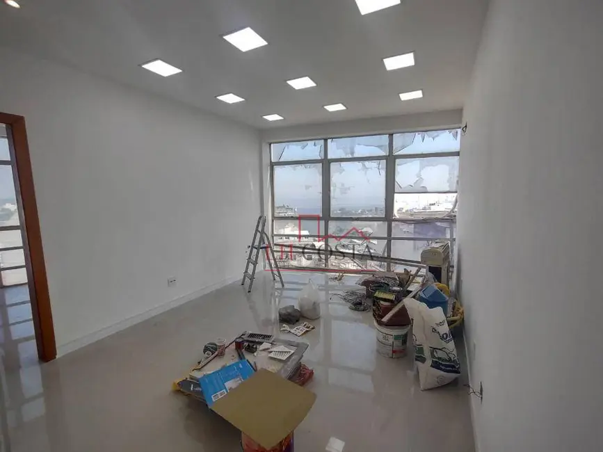 Sala Comercial para alugar, 50m2 em Centro, Niteroi - RJ - imagem 3 Foto 3 de Sala Comercial para alugar, 50m2 em Centro, Niteroi - RJ