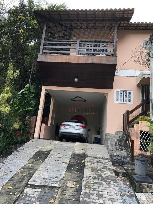 Foto 1 de Casa de Condomínio com 3 quartos à venda, 1000m2 em Pendotiba, Niteroi - RJ