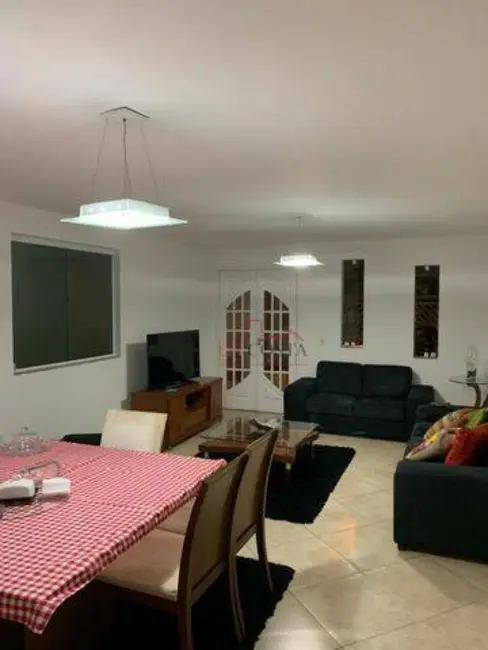 Foto 1 de Casa com 4 quartos à venda, 200m2 em São Francisco, Niteroi - RJ