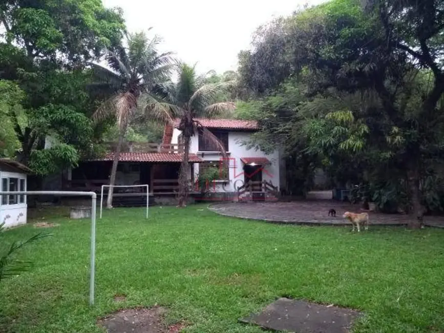 Foto 1 de Casa com 6 quartos à venda, 350m2 em Maria Paula, Niteroi - RJ