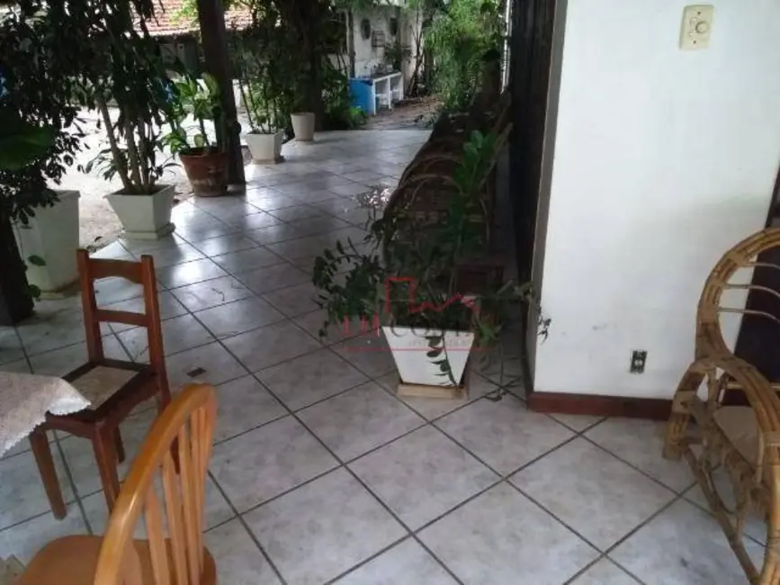 Foto 4 de Casa com 6 quartos à venda, 350m2 em Maria Paula, Niteroi - RJ