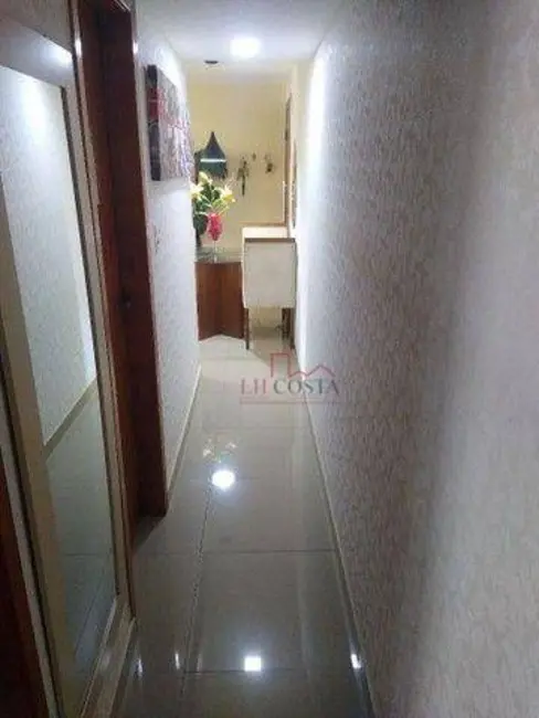 Apartamento com 2 quartos à venda, 56m2 em Colubande, Sao Goncalo - RJ - imagem 3 Foto 3 de Apartamento com 2 quartos à venda, 56m2 em Colubande, Sao Goncalo - RJ