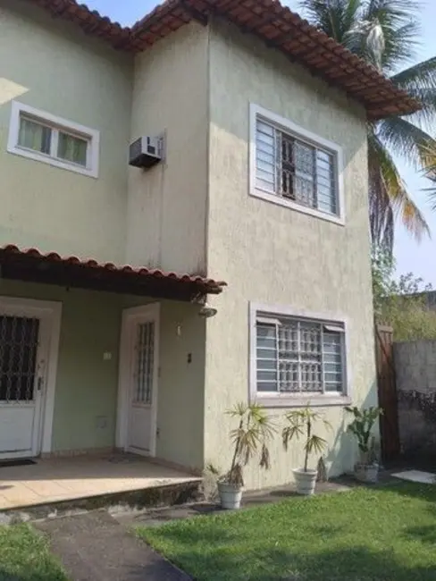 Foto 2 de Casa com 3 quartos à venda, 360m2 em São Miguel, Sao Goncalo - RJ