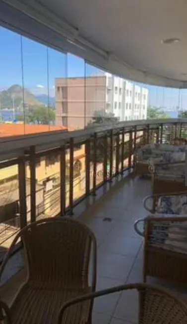 Apartamento com 4 quartos à venda, 156m2 em Charitas, Niteroi - RJ - imagem 5 Foto 5 de Apartamento com 4 quartos à venda, 156m2 em Charitas, Niteroi - RJ