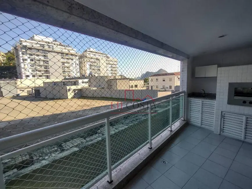 Foto 3 de Apartamento com 2 quartos à venda, 80m2 em Charitas, Niteroi - RJ