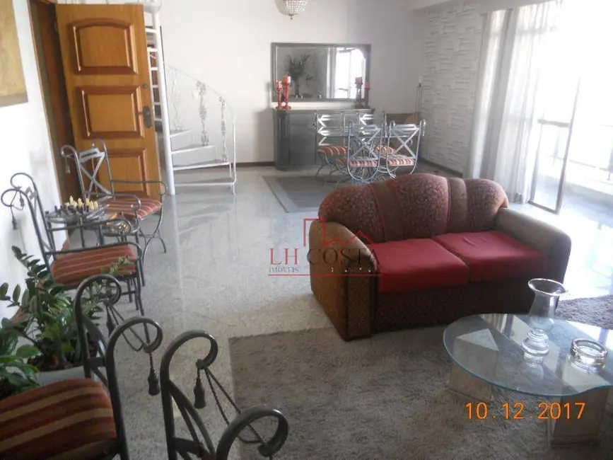 Cobertura com 4 quartos à venda, 320m2 em Ingá, Niteroi - RJ - imagem 5 Foto 5 de Cobertura com 4 quartos à venda, 320m2 em Ingá, Niteroi - RJ