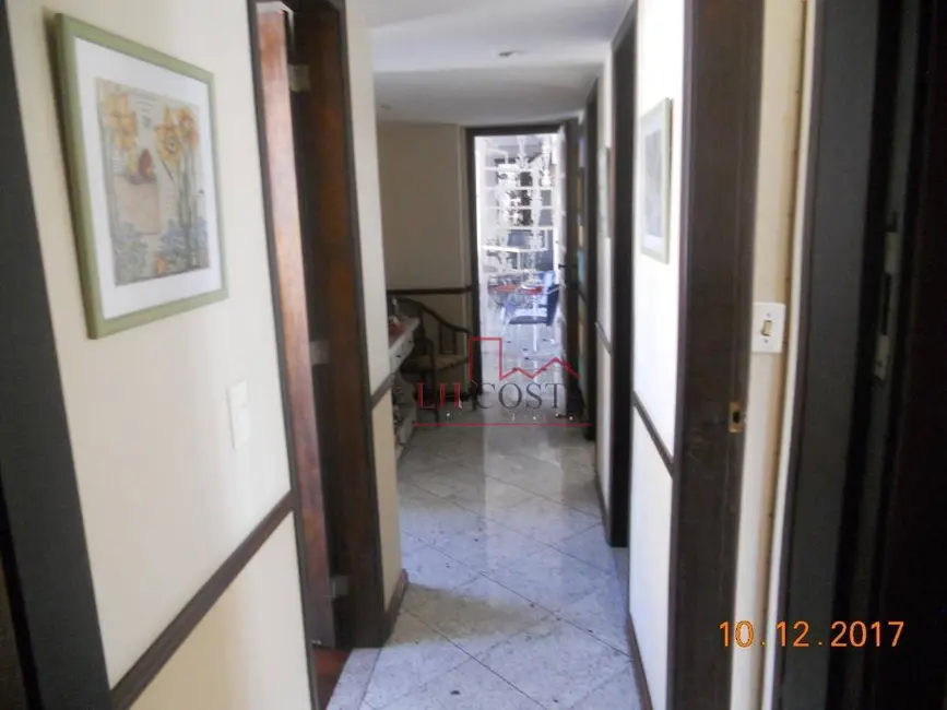Cobertura com 4 quartos à venda, 320m2 em Ingá, Niteroi - RJ - imagem 9 Foto 9 de Cobertura com 4 quartos à venda, 320m2 em Ingá, Niteroi - RJ