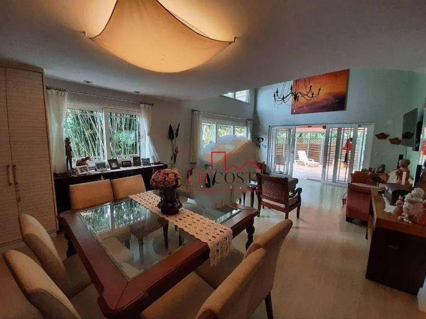 Foto 4 de Casa com 4 quartos à venda, 255m2 em Pendotiba, Niteroi - RJ