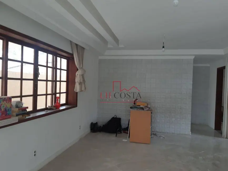 Foto 6 de Casa de Condomínio com 5 quartos à venda, 360m2 em Itaipu, Niteroi - RJ
