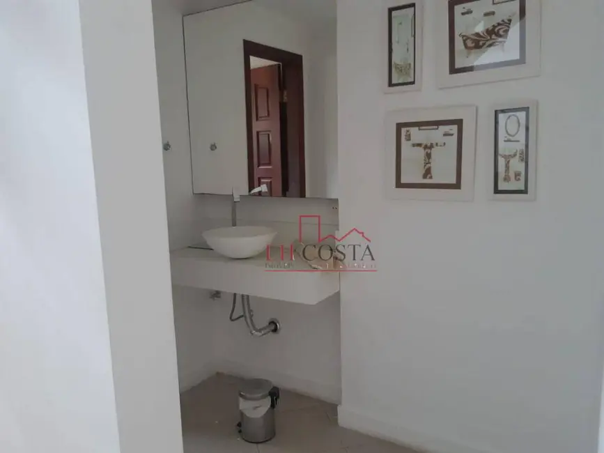 Foto 9 de Casa de Condomínio com 5 quartos à venda, 360m2 em Itaipu, Niteroi - RJ