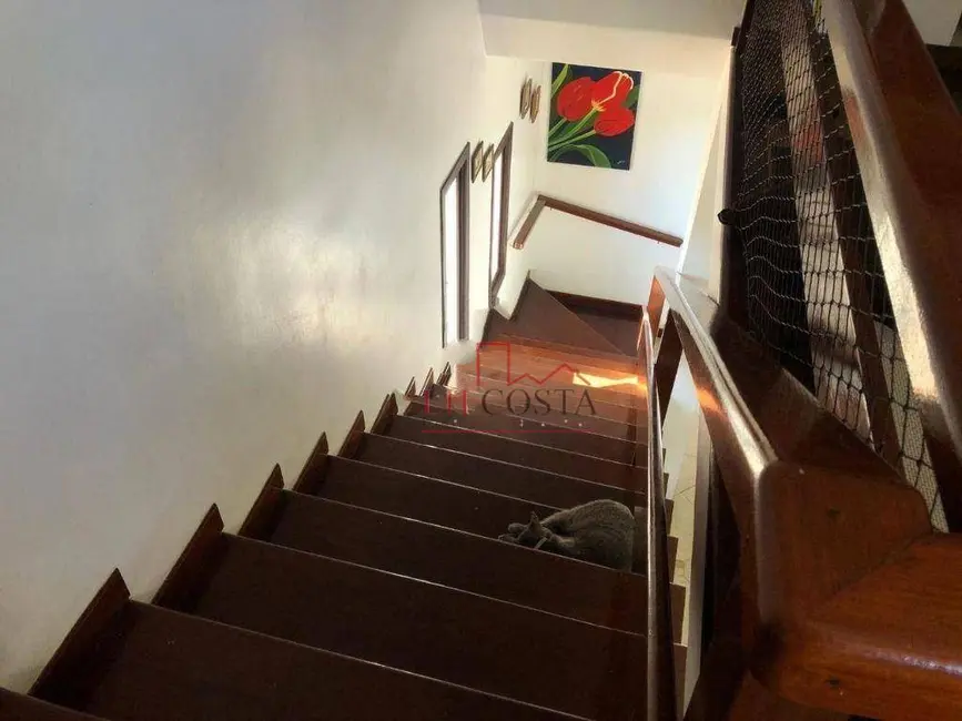 Casa de Condomínio com 5 quartos à venda, 360m2 em Maravista, Niteroi - RJ - imagem 9 Foto 9 de Casa de Condomínio com 5 quartos à venda, 360m2 em Maravista, Niteroi - RJ